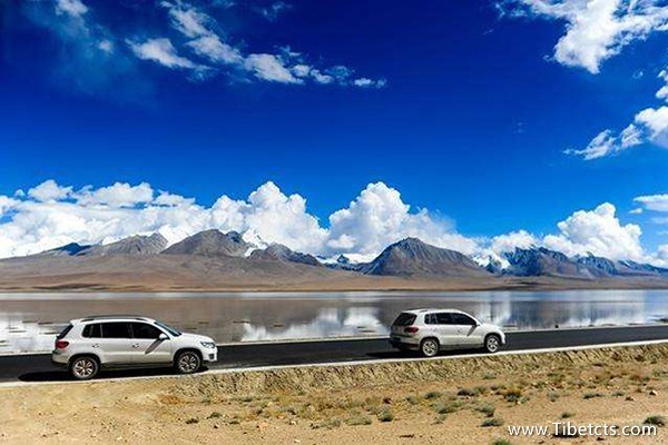 在西藏旅游包車須知