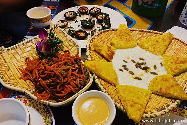 去西藏跟團旅游攻略