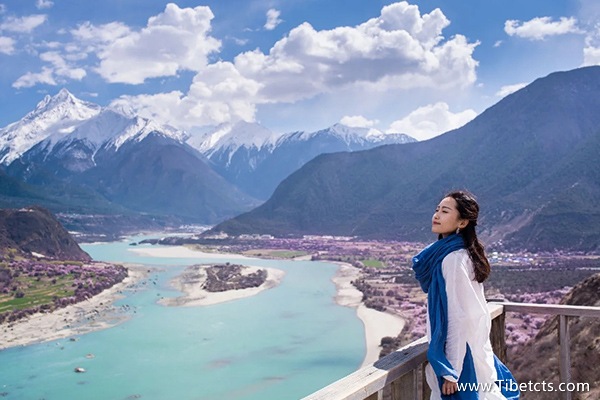 西藏旅游團(tuán)報價7日游