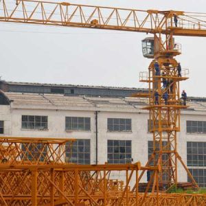 江麓公司成功研制出首臺(tái)智能化塔機(jī)北斗終端樣機(jī)